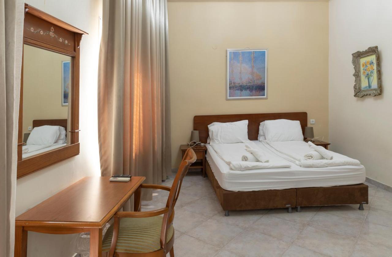 Port Inn Haifa Luaran gambar
