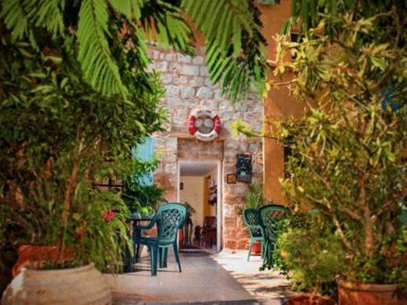 Port Inn Haifa Luaran gambar